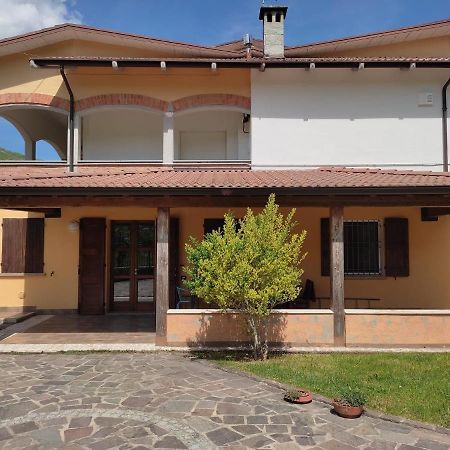 Il Golfarone Bed & Breakfast Villa Minozzo ภายนอก รูปภาพ